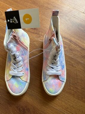 Art Class Pastel Tie-Dye High Top Sneakers